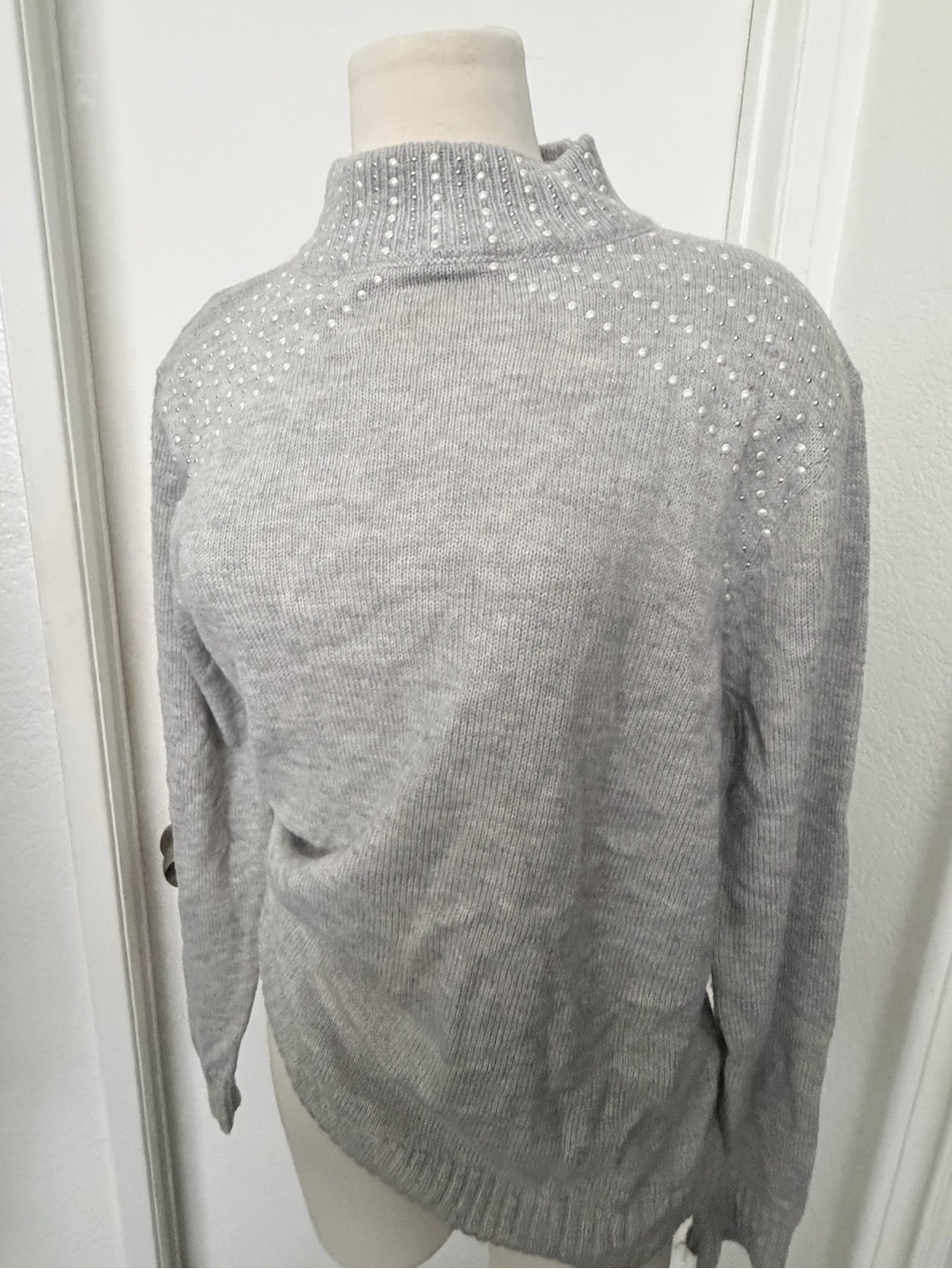 Juicy Couture Light Gray Pearl-Embellished Mock Neck Sweater